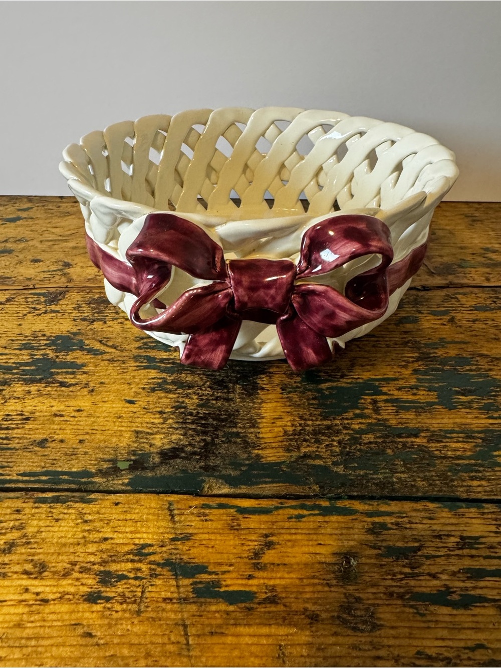 White Ceramic Woven Basket with Burgundy Bow